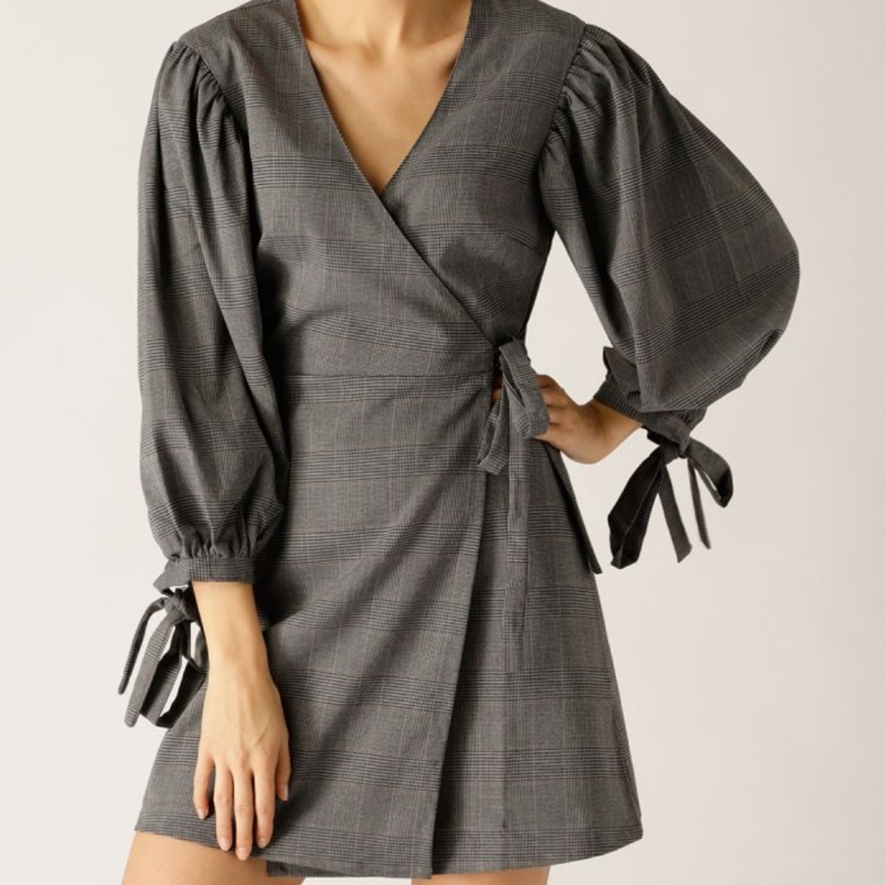 Topshop Plaid Puff Sleeve Wrap Dress – Size US 8 (EUR 40/UK 12)